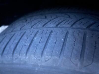 2011 Ford Edge SEL - Photo 16 - Evansville, IN 47711