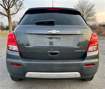 2016 Chevrolet Trax LT   - Photo 4 - Evansville, IN 47711