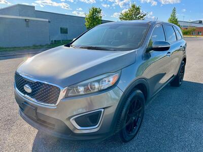 2017 Kia Sorento L   - Photo 7 - Evansville, IN 47711