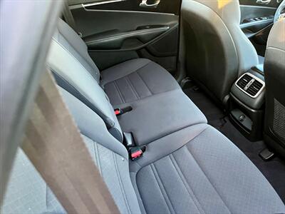 2017 Kia Sorento L   - Photo 10 - Evansville, IN 47711