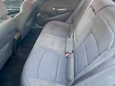 2016 Chevrolet Cruze LT Auto - Photo 11 - Evansville, IN 47711