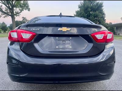 2016 Chevrolet Cruze LT Auto - Photo 4 - Evansville, IN 47711