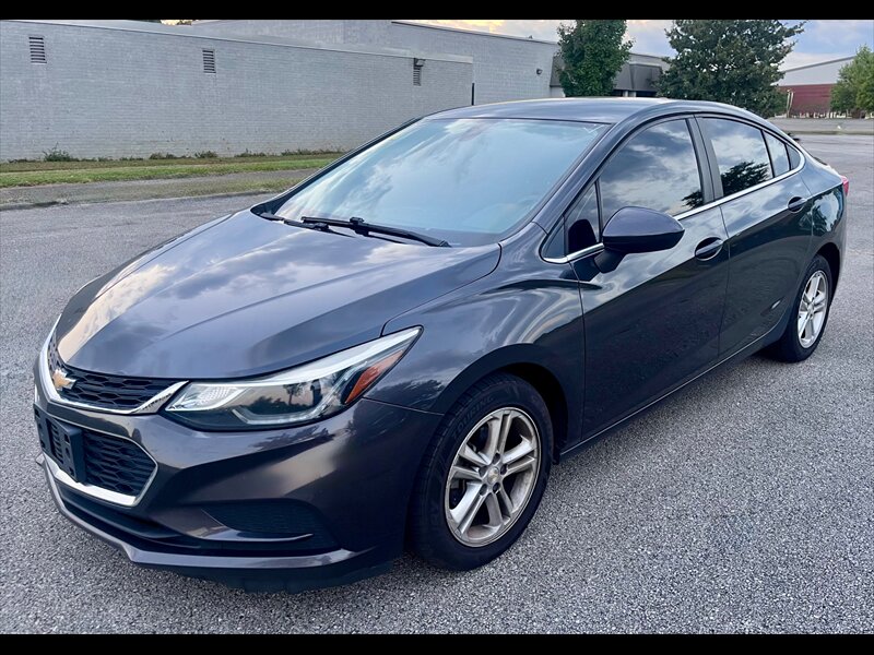 2016 Chevrolet Cruze LT Auto   - Photo 1 - Evansville, IN 47711