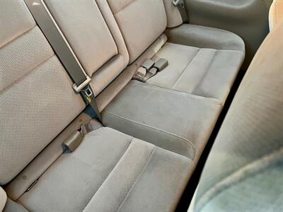 2006 Chevrolet Monte Carlo LT   - Photo 10 - Evansville, IN 47711