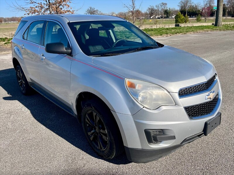 2015 Chevrolet Equinox LS   - Photo 1 - Evansville, IN 47711
