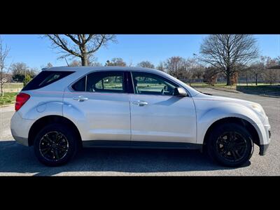 2015 Chevrolet Equinox LS - Photo 2 - Evansville, IN 47711