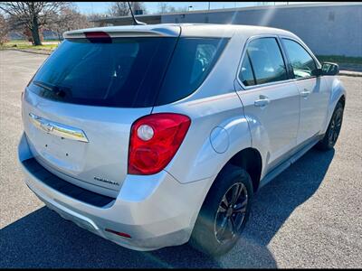 2015 Chevrolet Equinox LS - Photo 3 - Evansville, IN 47711