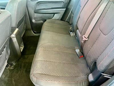 2015 Chevrolet Equinox LS - Photo 12 - Evansville, IN 47711