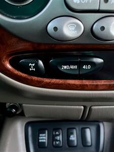 2005 Toyota Sequoia Limited   - Photo 17 - Evansville, IN 47711