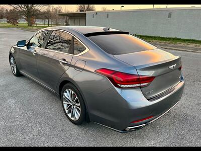 2015 Hyundai Genesis 3.8L - Photo 5 - Evansville, IN 47711