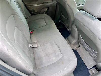 2011 Kia Sportage - Photo 10 - Evansville, IN 47711