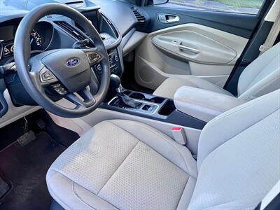 2017 Ford Escape SE   - Photo 14 - Evansville, IN 47711