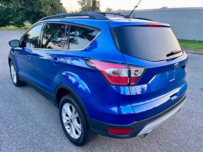 2017 Ford Escape SE   - Photo 5 - Evansville, IN 47711
