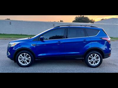 2017 Ford Escape SE   - Photo 6 - Evansville, IN 47711
