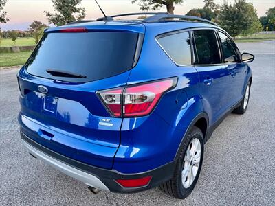 2017 Ford Escape SE   - Photo 3 - Evansville, IN 47711