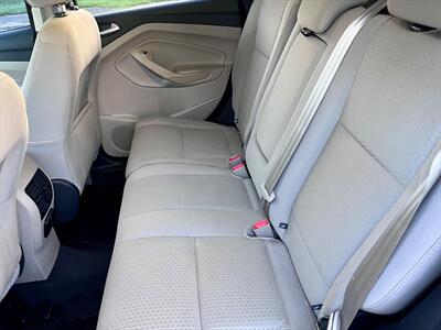 2017 Ford Escape SE   - Photo 12 - Evansville, IN 47711