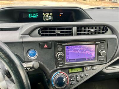 2013 Toyota Prius c One   - Photo 15 - Evansville, IN 47711