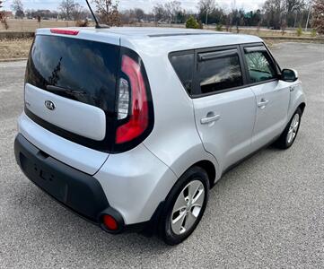 2016 Kia Soul   - Photo 5 - Evansville, IN 47711