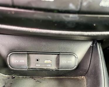 2016 Kia Soul   - Photo 17 - Evansville, IN 47711