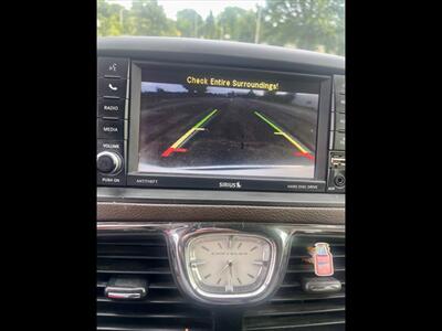 2015 Chrysler Town and Country Touring - Photo 19 - Evansville, IN 47711