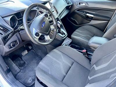 2018 Ford Transit Connect XLT   - Photo 13 - Evansville, IN 47711