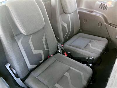 2018 Ford Transit Connect XLT   - Photo 10 - Evansville, IN 47711