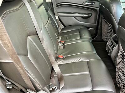 2012 Cadillac SRX   - Photo 10 - Evansville, IN 47711