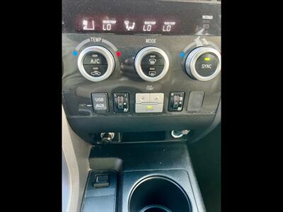 2012 Toyota Sequoia Platinum   - Photo 20 - Evansville, IN 47711
