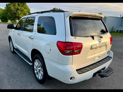 2012 Toyota Sequoia Platinum   - Photo 5 - Evansville, IN 47711