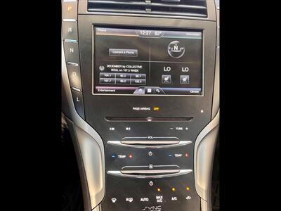 2014 Lincoln MKZ Hybrid - Photo 16 - Evansville, IN 47711