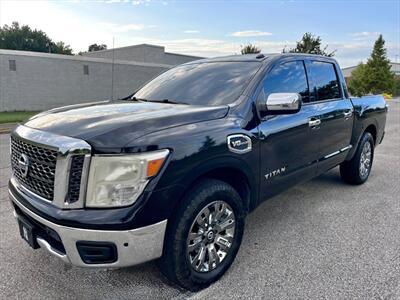 2017 Nissan Titan SL - Photo 6 - Evansville, IN 47711