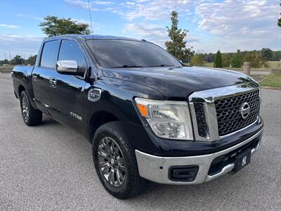 2017 Nissan Titan SL - Photo 1 - Evansville, IN 47711