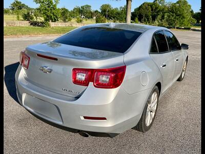 2014 Chevrolet Malibu LTZ   - Photo 5 - Evansville, IN 47711