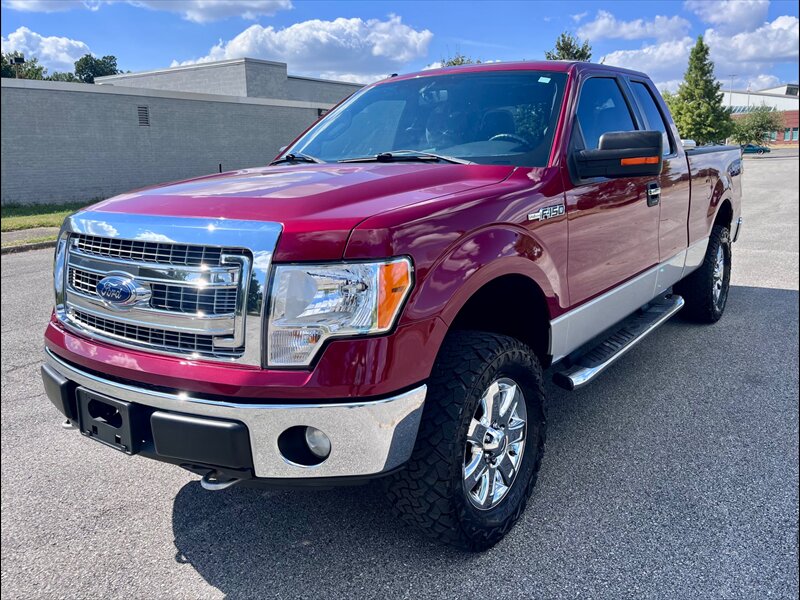 2013 Ford F-150 XLT   - Photo 1 - Seattle, WA 98125