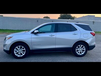 2020 Chevrolet Equinox LT - Photo 2 - Evansville, IN 47711