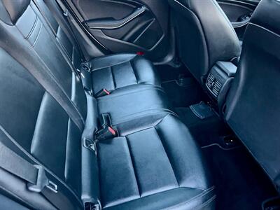 2015 Mercedes-Benz CLA CLA 250   - Photo 11 - Evansville, IN 47711