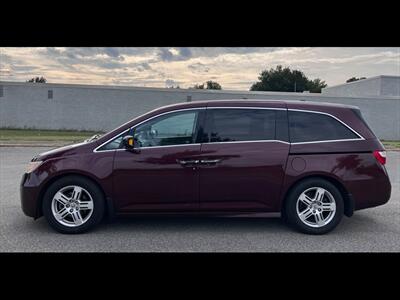 2012 Honda Odyssey Touring - Photo 2 - Evansville, IN 47711