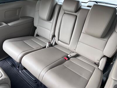 2012 Honda Odyssey Touring - Photo 10 - Evansville, IN 47711