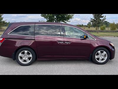 2012 Honda Odyssey Touring - Photo 6 - Evansville, IN 47711