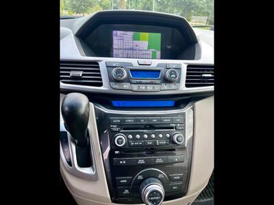 2012 Honda Odyssey Touring - Photo 16 - Evansville, IN 47711