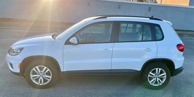 2017 Volkswagen Tiguan 2.0T S   - Photo 2 - Evansville, IN 47711