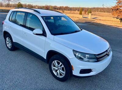 2017 Volkswagen Tiguan 2.0T S   - Photo 7 - Evansville, IN 47711