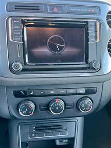 2017 Volkswagen Tiguan 2.0T S   - Photo 18 - Evansville, IN 47711