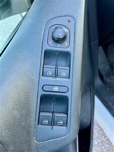 2017 Volkswagen Tiguan 2.0T S   - Photo 14 - Evansville, IN 47711