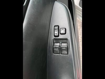 2006 Toyota Camry Solara SE - Photo 11 - Evansville, IN 47711