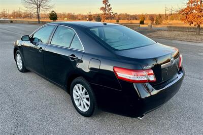 2010 Toyota Camry XLE V6   - Photo 5 - Evansville, IN 47711