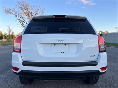 2011 Jeep Compass Sport   - Photo 4 - Evansville, IN 47711