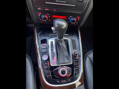 2012 Audi Q5 3.2 quattro Premium Plus   - Photo 17 - Evansville, IN 47711