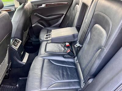 2012 Audi Q5 3.2 quattro Premium Plus   - Photo 12 - Evansville, IN 47711