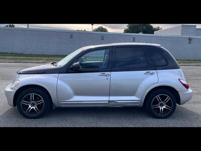 2010 Chrysler PT Cruiser - Photo 2 - Evansville, IN 47711